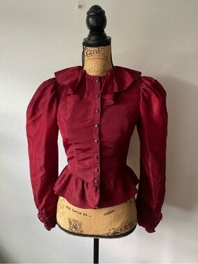 Vintage 1970s Gunne Sax Victorian Style Blouse